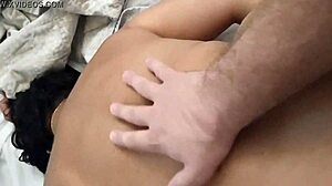 Follando o cu e a buceta da perra infiel flexible indian