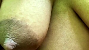 Muslim Bhabhi Sex With Hindu Husband