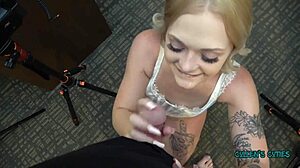 Aku kuasai dengan Joey White goda hisap batang dan naik cowgirl