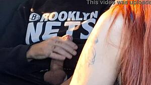 safada motorista pega passageiro masturbando e fode no banco?