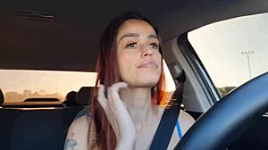 safada motorista pega passageiro masturbando e fode no banco?