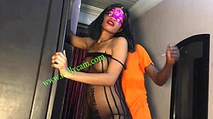 rock and sex feels so good here