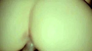 hermanastra caliente sensual con su hermoso culo