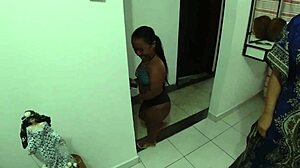 Anos na praia massagem tantrica risos e gozadas anazinha fez massagem no anao