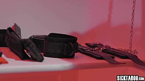 Hot milf Victoria Voxxx craves lesbian submission, calls kinky girlfriend Casey Calvert 😈