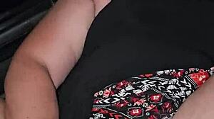 Milf squirt with huge dildo