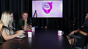 frequenta casa de swing quer ter experi�ncia com uma trans as brigas na mans�o do urso - val mineirinha sheer red