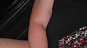 Milf squirt with huge dildo