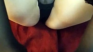 Doing a footjob in stockings first try in my life