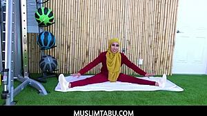 Arab teen wife kira perez cheats with blowjob and fucking her personal trainer while wearing hijab