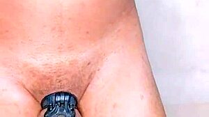 Does Pakistani Shemale Strip Naked?