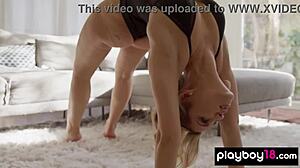 i'm watching alina lopez fist her tight pussy