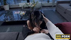 Sis Greedily Sucks Stepbrother's Dick and Has Vaginal Sex!