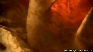 trying to arouse my man with my solo play