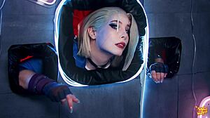 Who Gets Creampied And Facials At The Glory Hole With Cammy White?