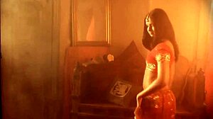 trying to arouse my man with my solo play