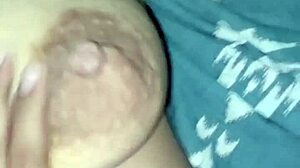 istri tetangga sengaja kirim colmek