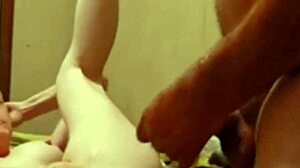 Pantat Memek Dientot dan Dijari Keras