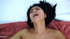Beautiful Thai Girlfriend Sucks & Fucks Hardcore