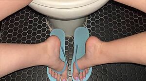 asmr golden shower-female pissing-fetish-arabian snowwhite-every my man crave to see&feel&listen&lick it-amateur usa- los angeles- united states of america