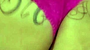 peguei ela deitada e comi ela gostoso