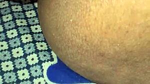 desi sexy bhabhi shows wet pussy 😏