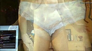 granny amateur shows off her nude body for you