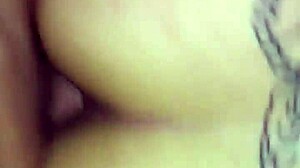 What does this Latina teen 18+ like?