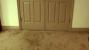 Jordan Fleiss Gets Her 18-Year-Old Pussy Pleasured With Dick