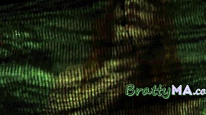 stepmom surprises me blindfolded 😏