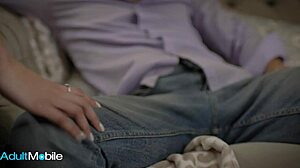 Adultmobile - gorgeous brunette alexis tae can't resist seducing her stepfather