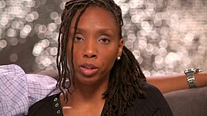 Oakland Couple Craves Threesome Adventure!