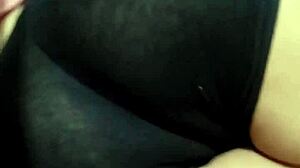 do�a mary en mini shorts