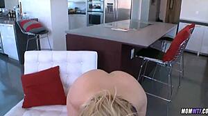 feeling the thrill of camel toe with horny mommy