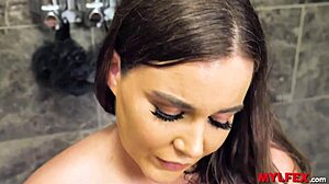 Milf accidentally in bathtub with intriguing contrast.