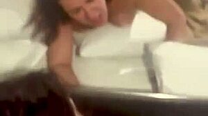 i met this housewife and gave her a hot massage, then things got wild