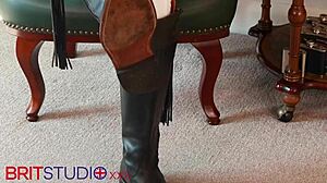 Clean Victorias Riding Boots and Eat Your Cum
