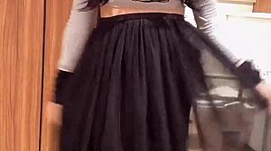 【個撮】巨乳のお姉さん女装が静かにオナニーする動画