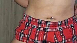 Does this big oiled ass want to jump on a nice cock?