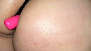 Does this big oiled ass want to jump on a nice cock?