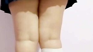 Después de chingarla rogué por su culito virgen en vacaciones