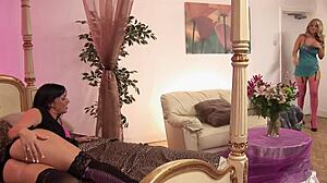 looks like these girls have done this anal play before