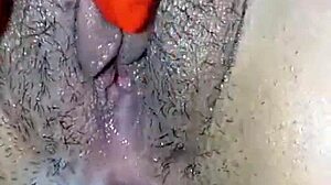 Hairy pussy se masturba la penetro y acabo en ella luego la depilo por completo buscanos tambi�n juanlatino4