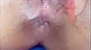 Hairy pussy se masturba la penetro y acabo en ella luego la depilo por completo buscanos tambi�n juanlatino4