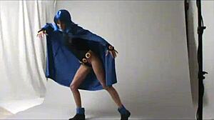 Amateur Cosplay Raven Shines Brightly