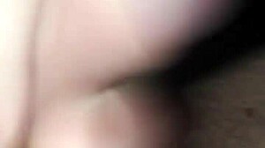 Big dick jerks off hard during porn!