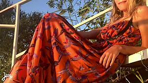 Squirting in Public - Hot Babe Outdoor Fingering Larajuicy