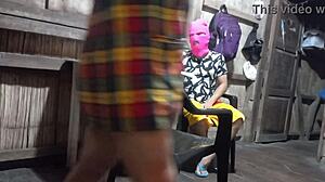 video reciente con madrastra de compañía ella se le insinúa al hijastro el hijastro se excita y hace algo sorprendente porno real casero