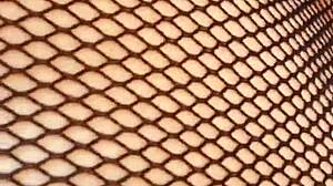 greta la una rete for a beautiful mature lady