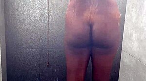 i'm cheating on my boyfriend with the handsome massage therapist for a relaxing session